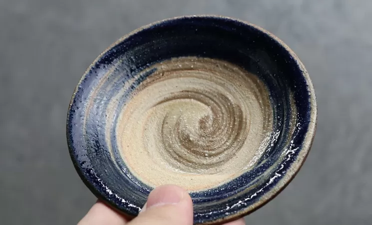 やちむん 刷毛目